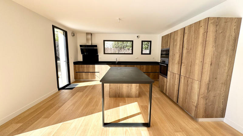 Maison - 164 m² - 5 pièces