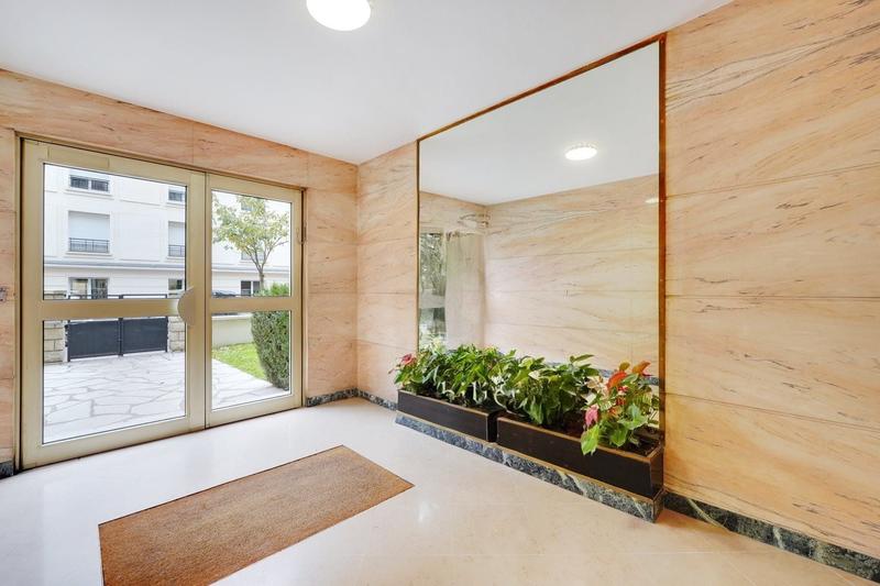 Appartement - 77 m² - 4 pièces