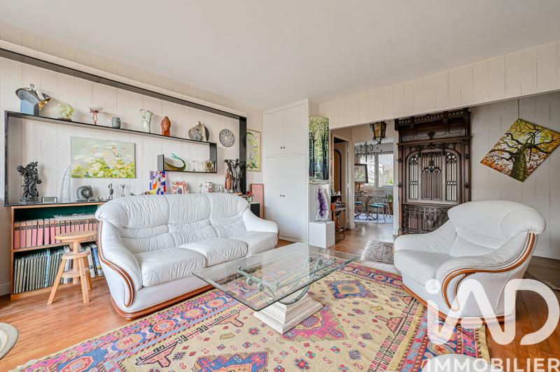 Appartement - 121 m² - 6 pièces