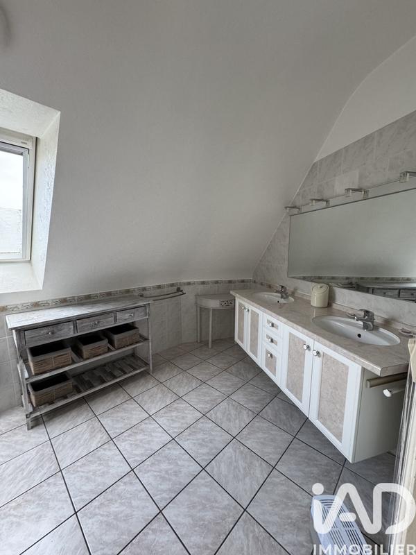 Maison - 135 m² - 5 pièces