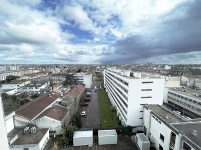 Appartement - 125 m² - 4 pièces