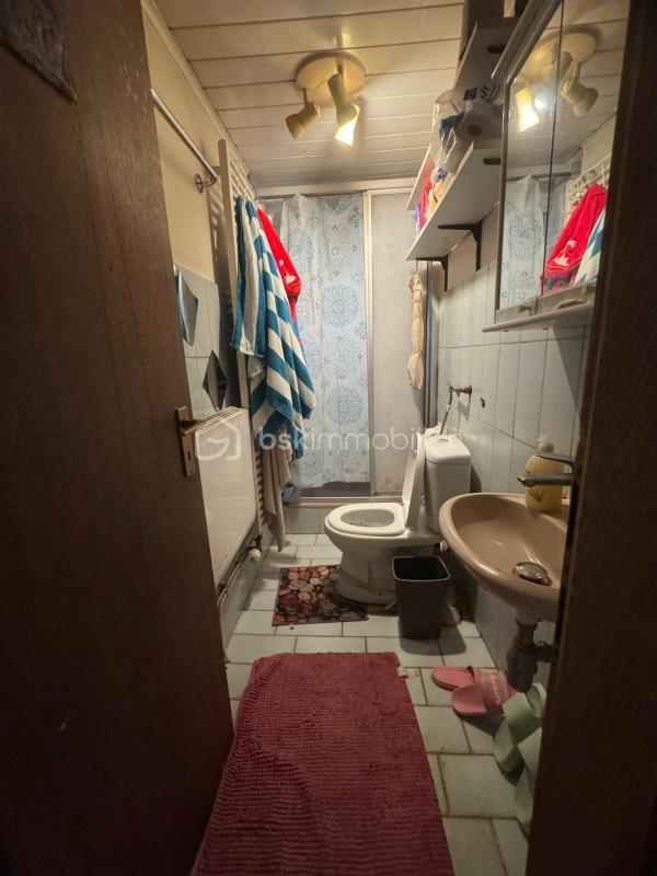 Maison - 187 m² - 7 pièces