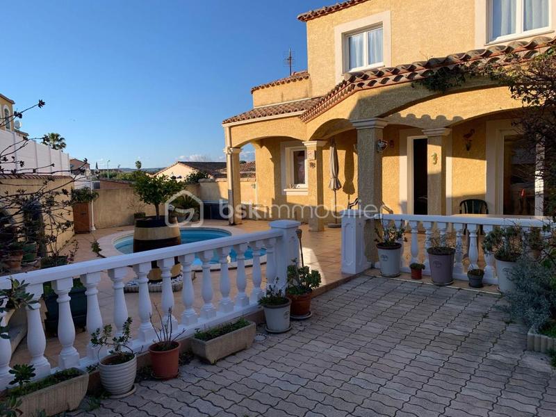 Villa - 165 m² - 8 pièces