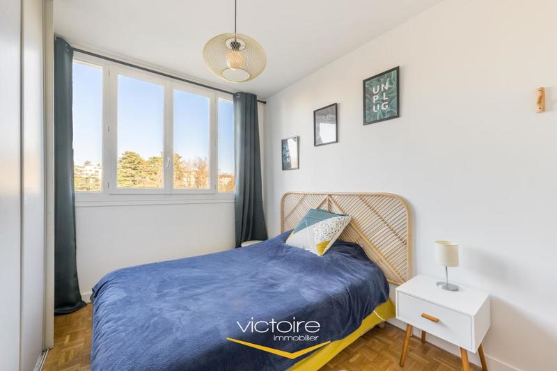 Appartement - 83 m² - 4 pièces