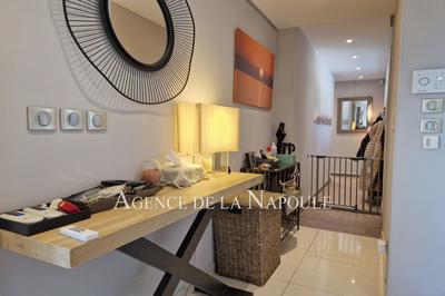 Appartement - 109 m² - 3 pièces