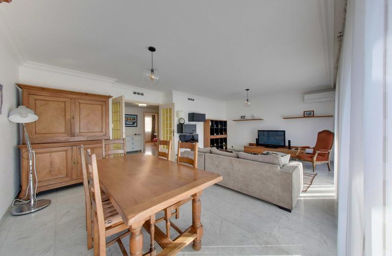 Appartement - 89 m² - 3 pièces