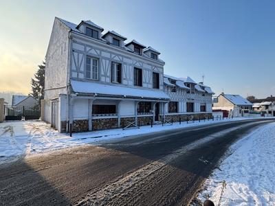 Propriété - 550 m² - 15 pièces