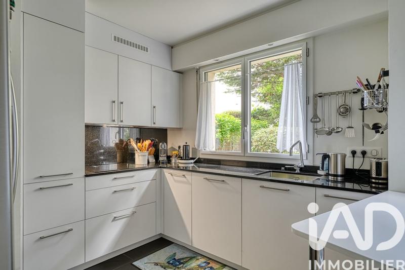 Appartement - 99 m² - 4 pièces