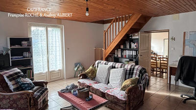 Maison en pierre - 89 m² - 4 pièces
