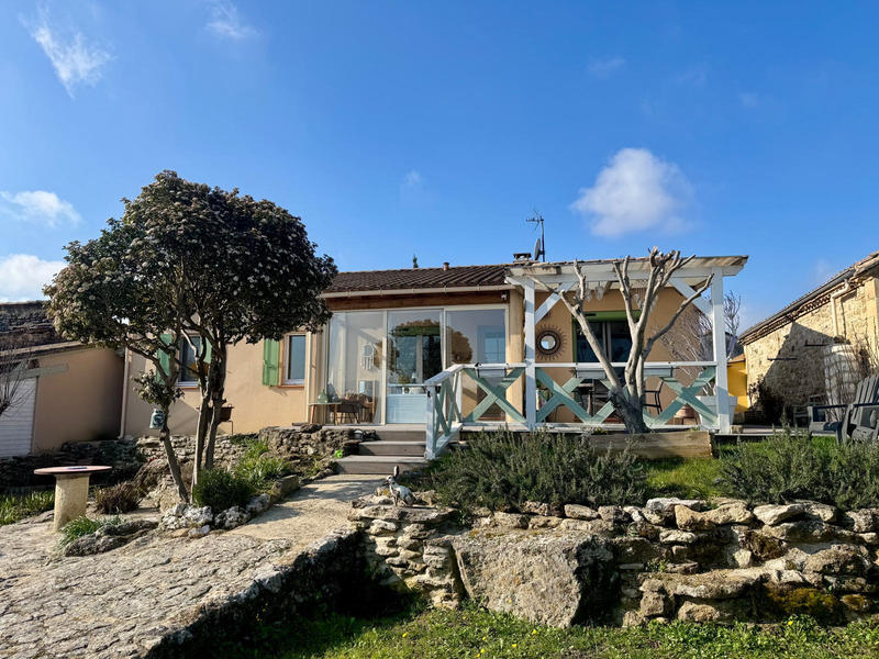 Villa - 98 m² - 4 pièces