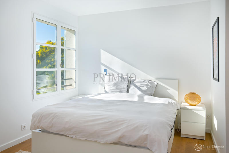 Villa - 273 m² - 8 pièces