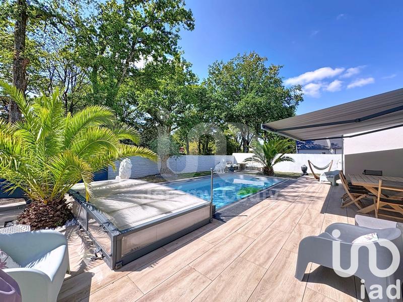 Maison - 152 m² - 7 pièces