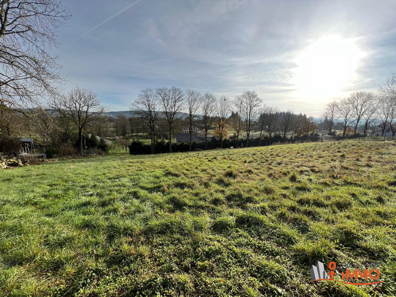 Terrain - 1 593 m²
