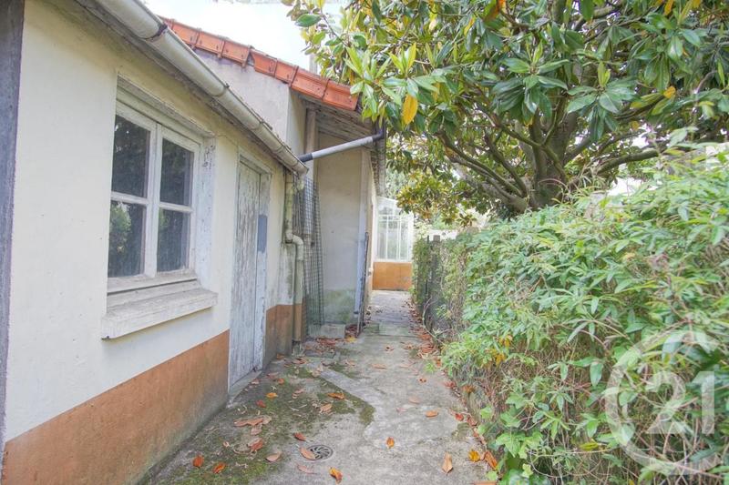 Pavillon - 150 m² - 7 pièces