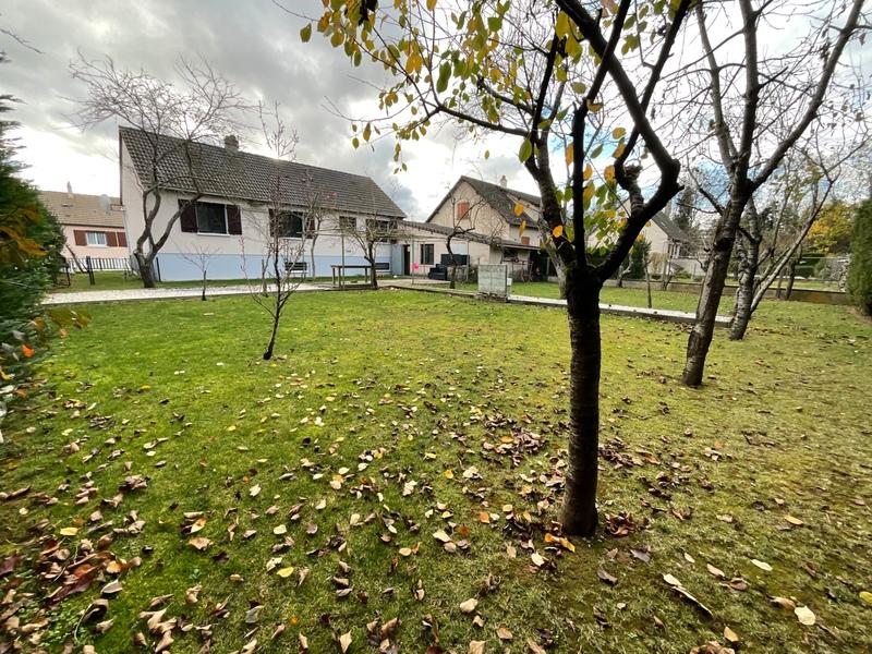 Maison - 88 m² - 4 pièces