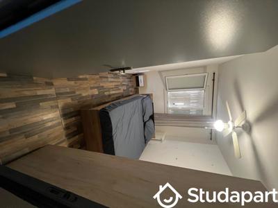 Chambre - 60 m² - 1 pièce