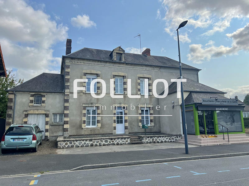 Maison - 165 m² - 9 pièces