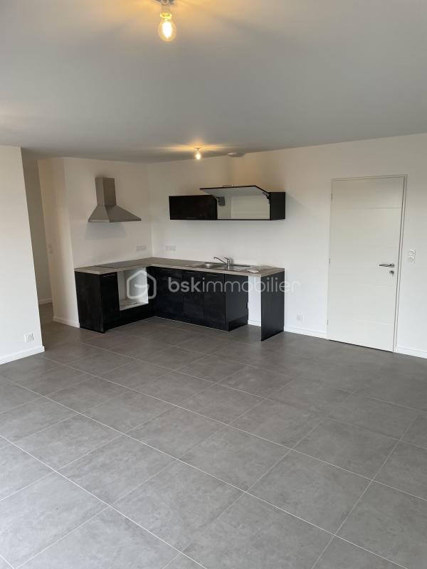 Maison - 84 m² - 4 pièces