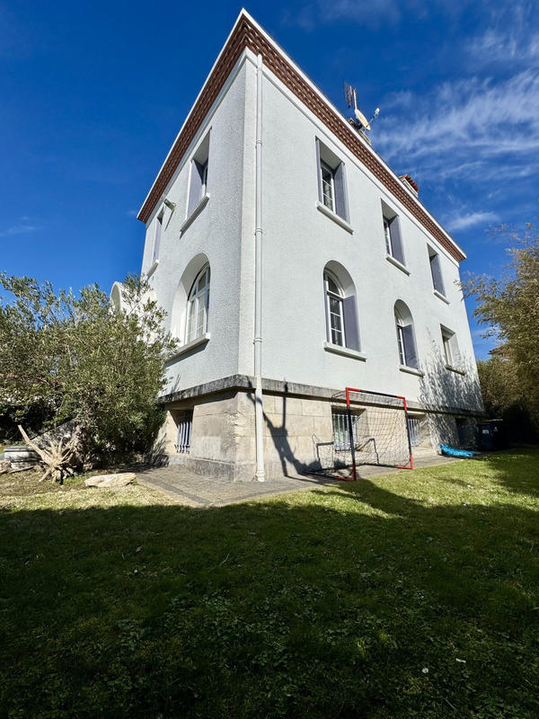 Villa - 160 m² - 6 pièces