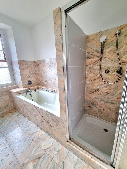 Demeure - 359 m² - 11 pièces