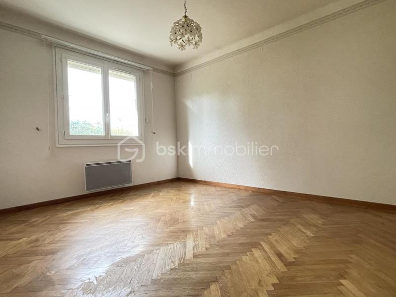 Maison traditionnelle - 120 m² - 6 pièces