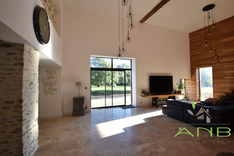 Maison ancienne - 280 m² - 6 pièces