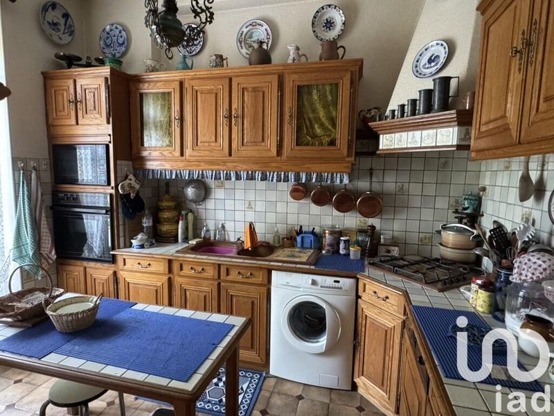 Maison - 192 m² - 10 pièces