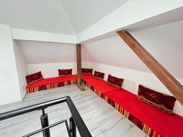 Maison - 171 m² - 8 pièces