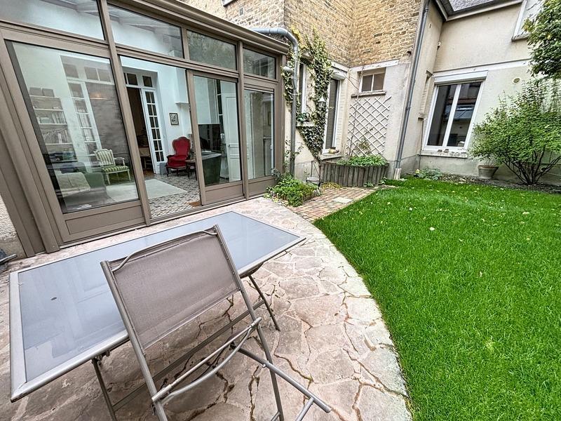 Appartement - 133 m² - 6 pièces