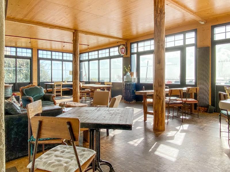 Fonds de commerce - 150 m²