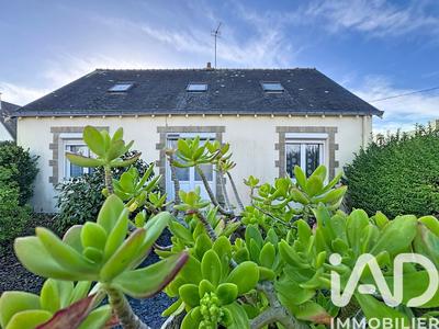 Maison - 82 m² - 4 pièces