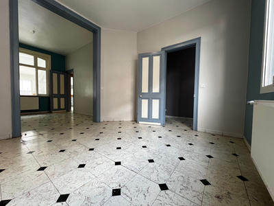 Maison - 123 m² - 6 pièces