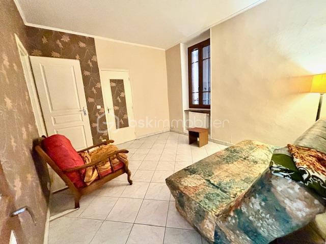 Maison ancienne - 172 m² - 7 pièces