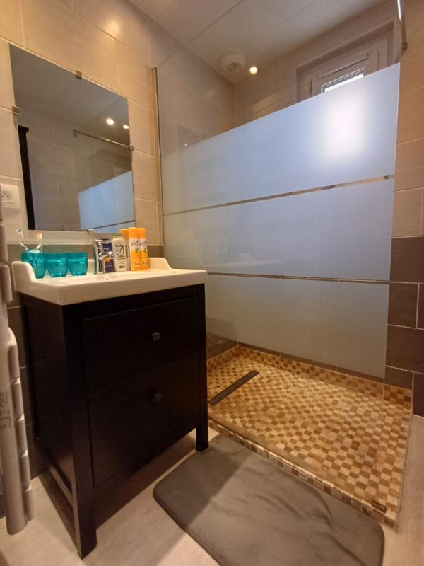 Maison - 97 m² - 5 pièces