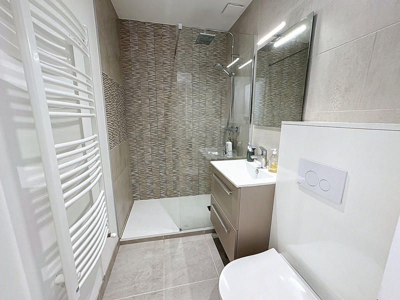 Maison - 131 m² - 8 pièces