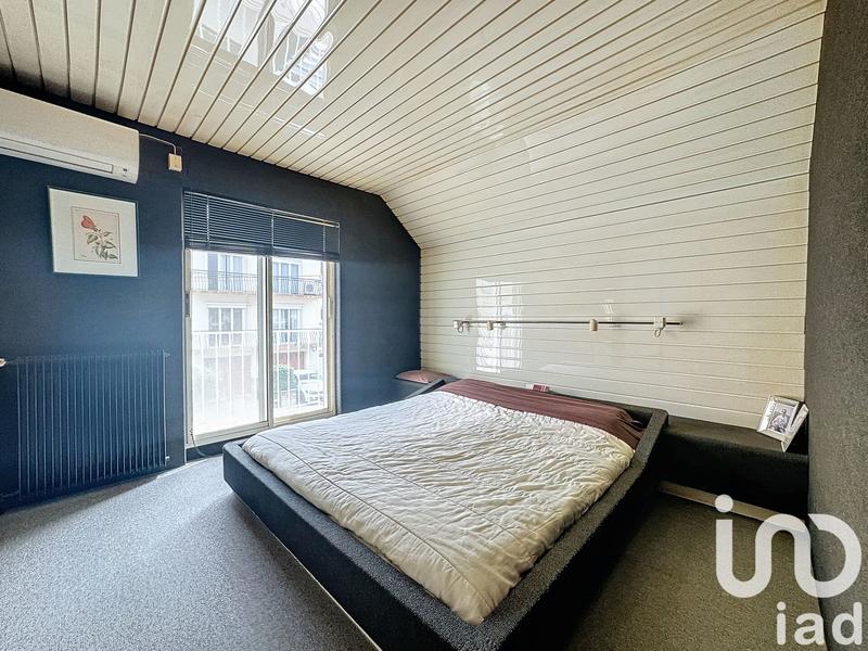 Maison - 182 m² - 3 pièces