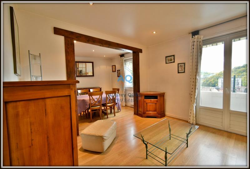 Appartement - 64 m² - 3 pièces