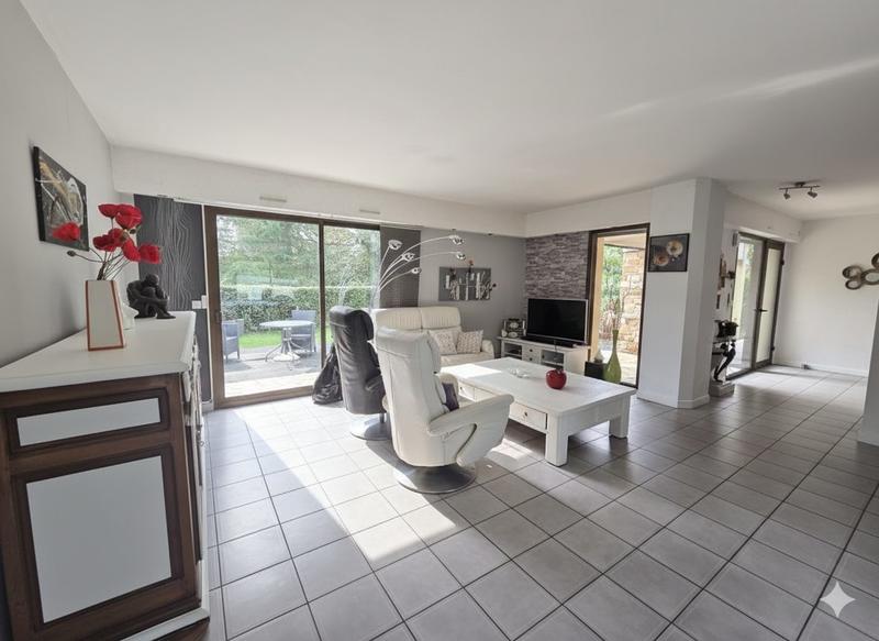 Maison contemporaine - 162 m² - 6 pièces