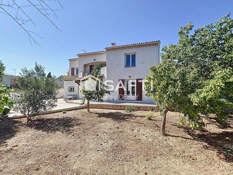 Appartement - 92 m² - 5 pièces