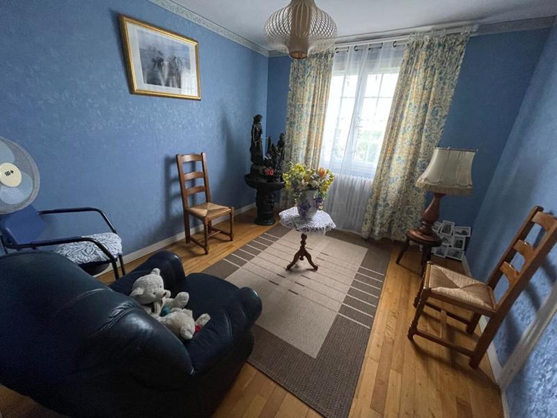 Maison - 141 m² - 7 pièces