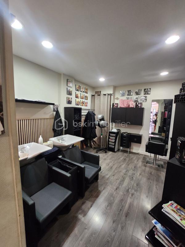 Bureau - 44 m² - 2 pièces