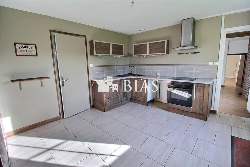 Maison - 139 m² - 6 pièces