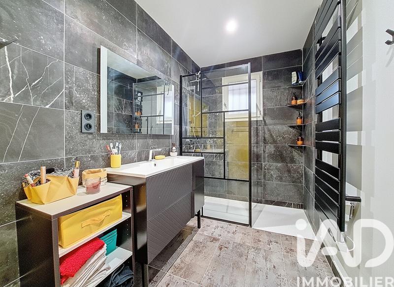 Maison - 74 m² - 5 pièces