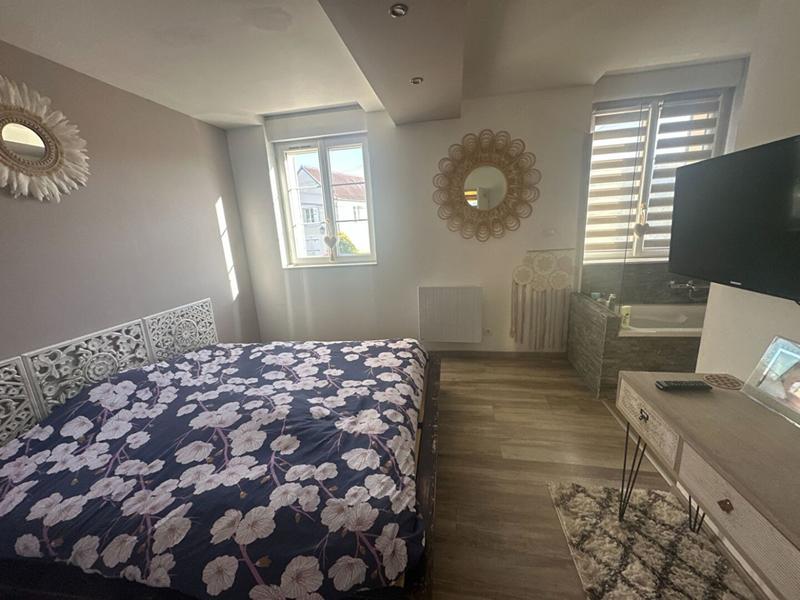 Maison - 107 m² - 6 pièces