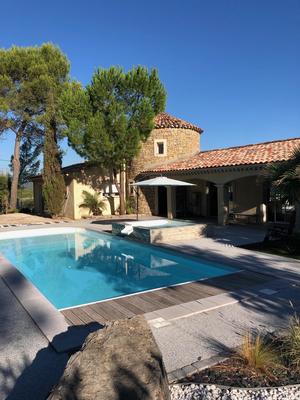 Maison - 209 m² - 7 pièces