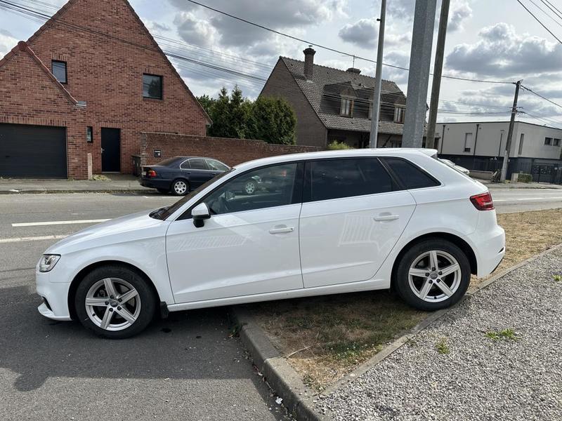 Audi A3 sportback Design 1.5 Tfsi 150cv