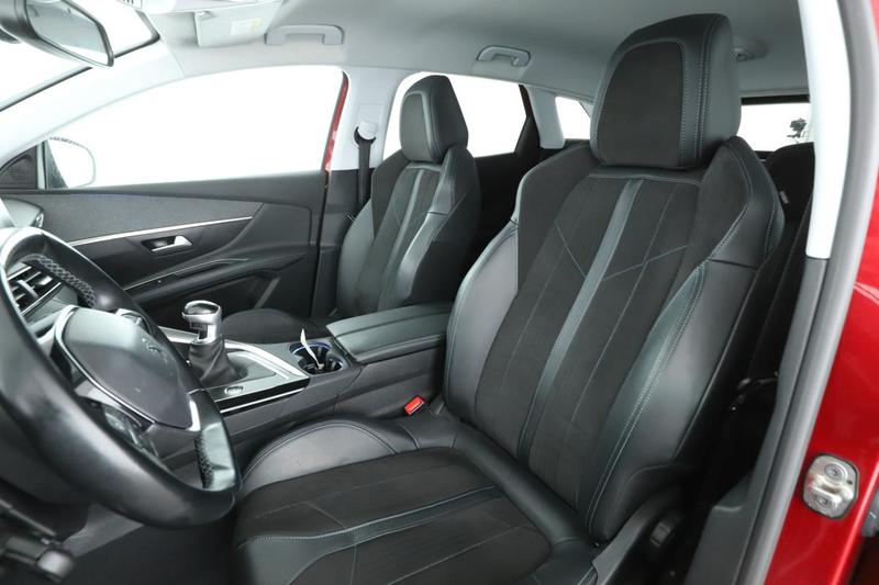 Peugeot 3008 1.5 Blue-HDi Crossway 130 ch