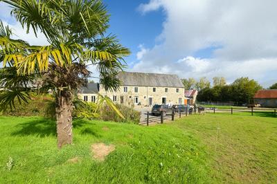 Maison ancienne - 312 m² - 10 pièces
