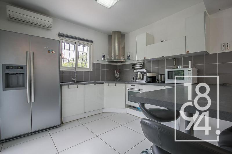 Villa - 136 m² - 5 pièces