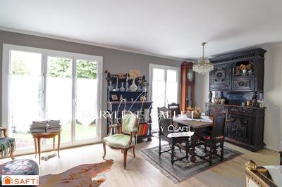 Maison - 135 m² - 6 pièces